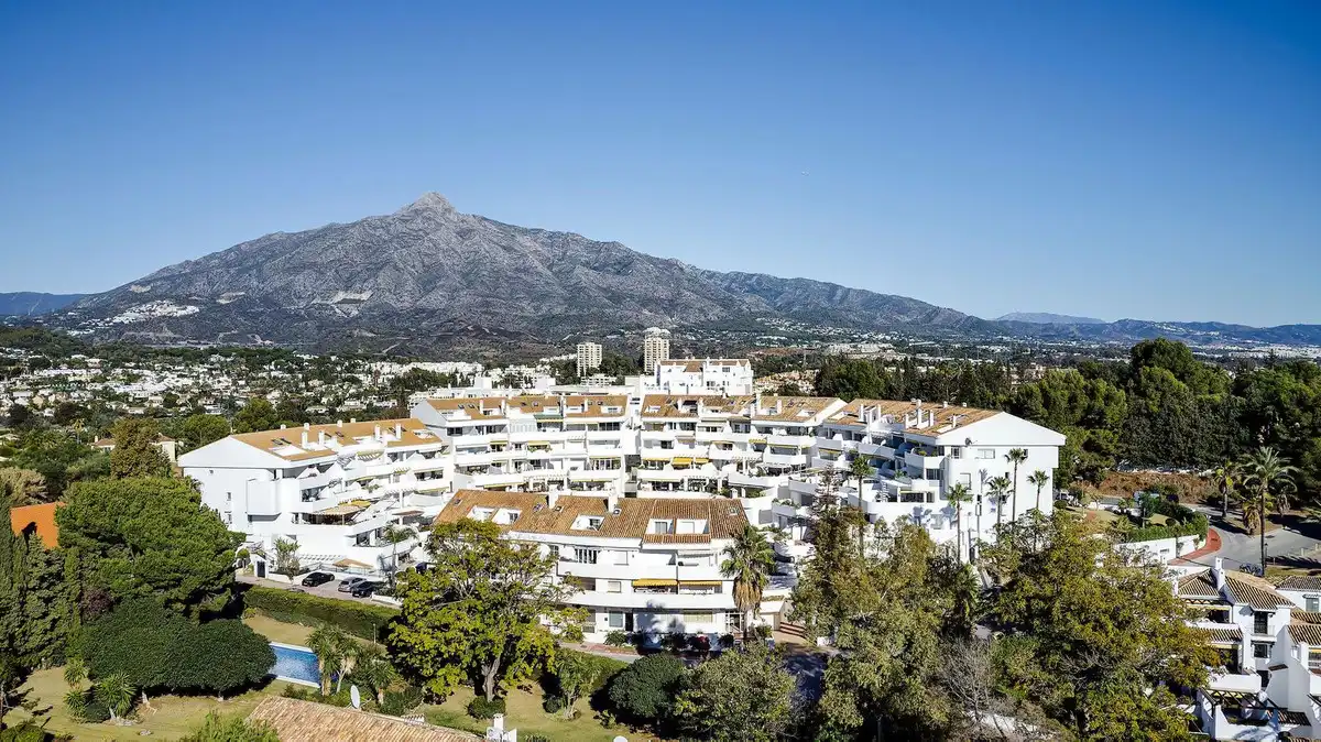 Apartment mit Pool zum Verkauf in Nueva Andalucía, imagen 5