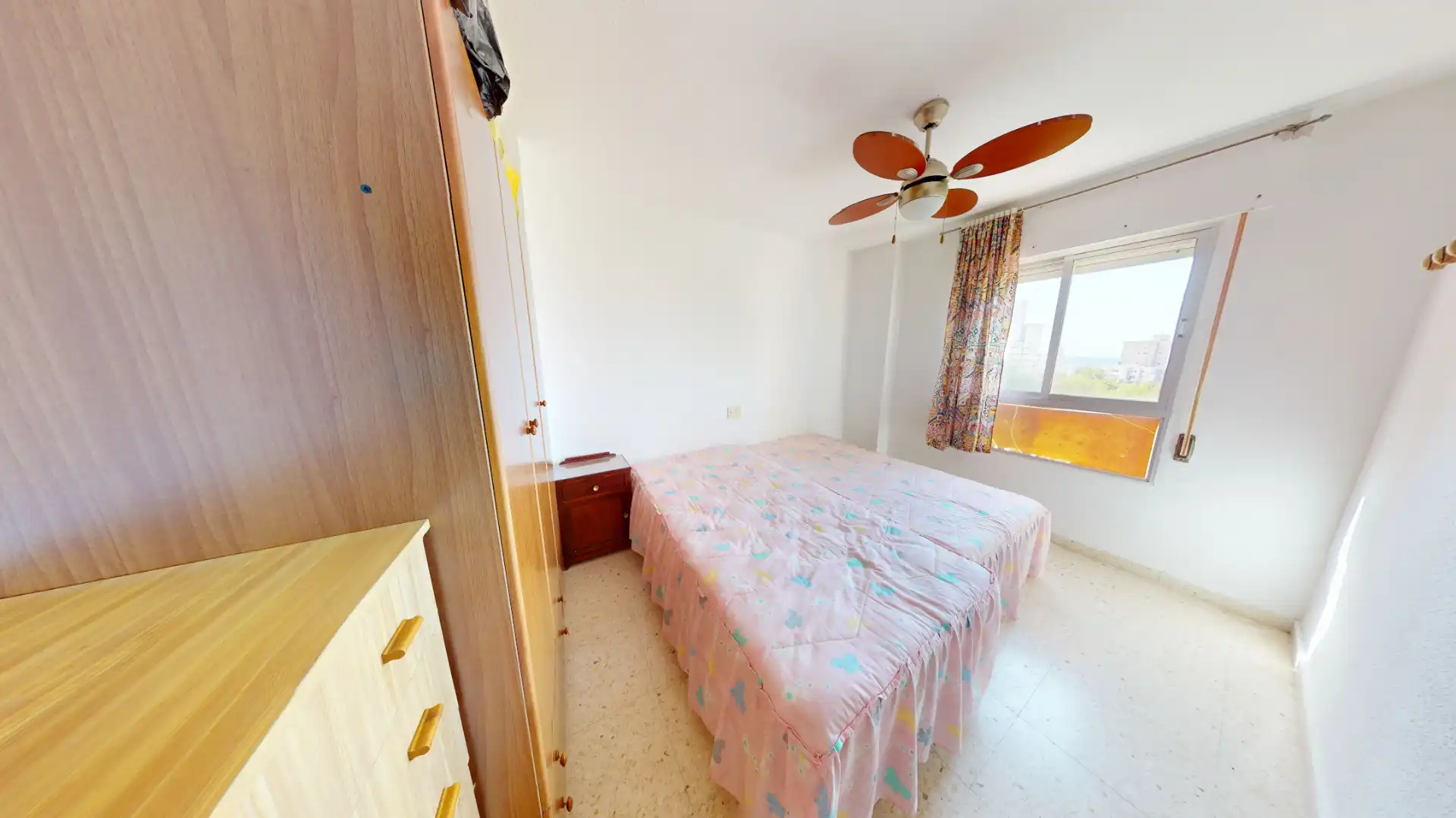 Habitación de Piso en venta en El Campello con Jardín privado, Amueblado y Balcón