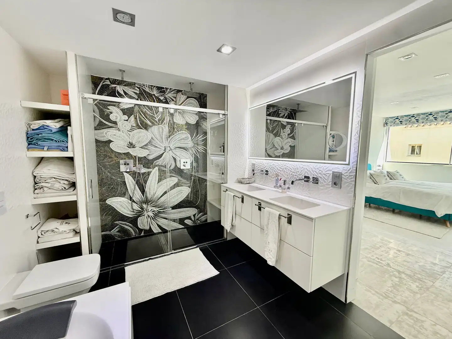 Baño de Casa adosada de alquiler en Marbella con Calefacción, Piscina y Amueblado