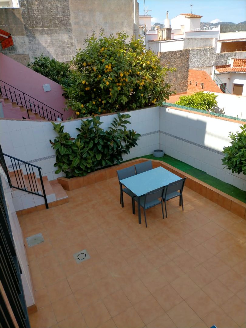 Terrassa de Planta baixa de lloguer en Sant Feliu de Guíxols amb Calefacció, Moblat i Forn