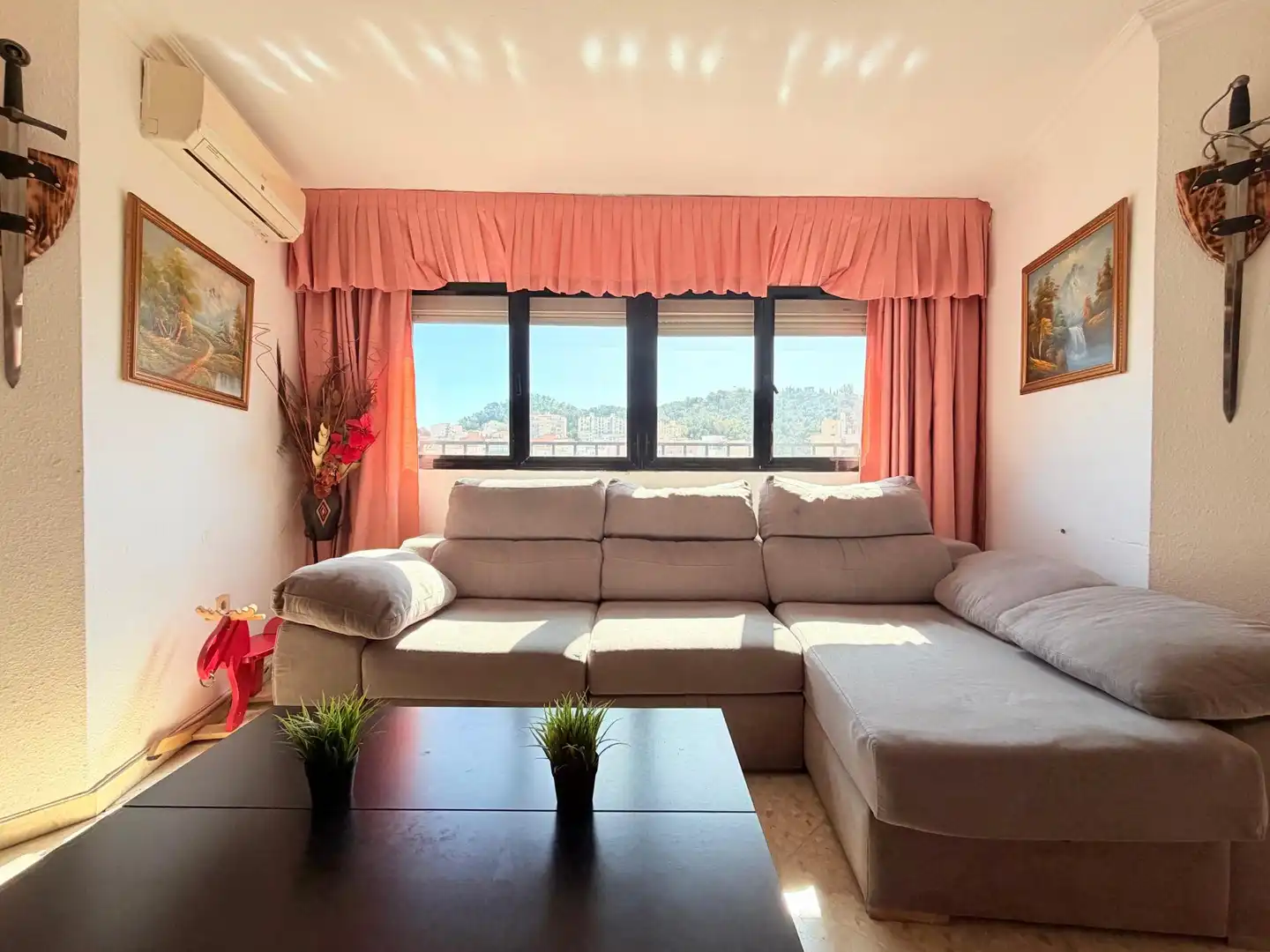 Wohnzimmer von Wohnung zum Verkauf in Málaga mit Klimaanlage