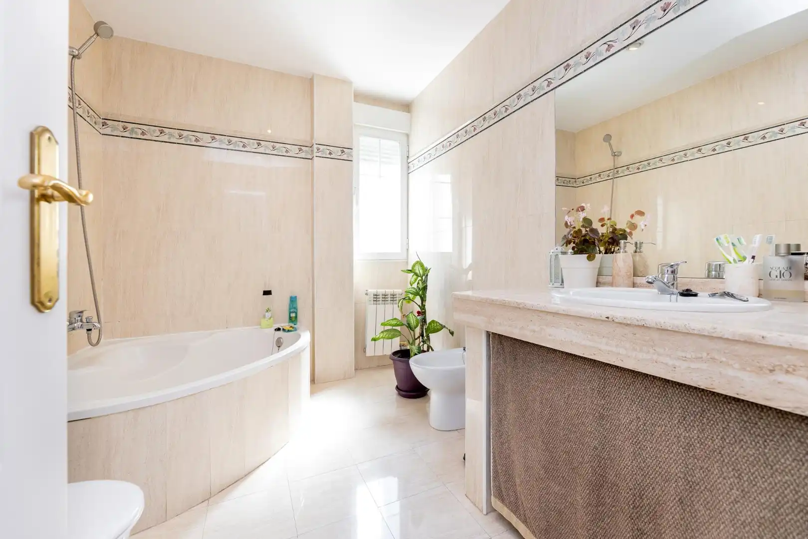 Maison avec terrasse à vendre à Genil, imagen 19
