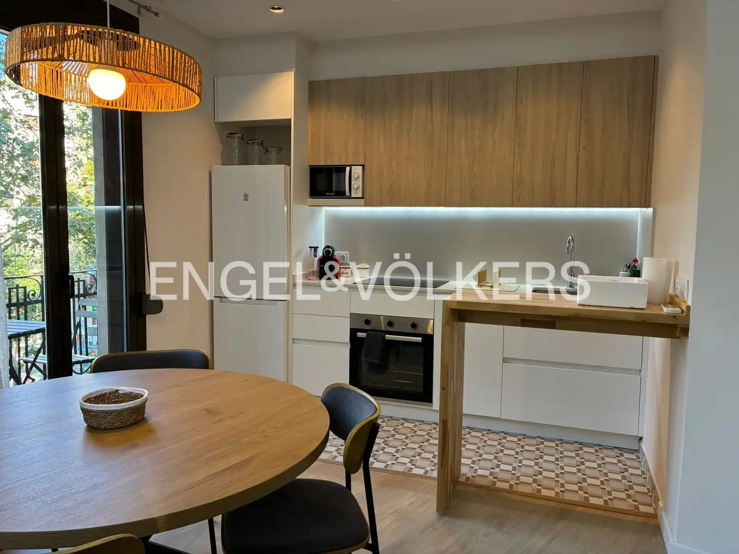 Cocina de Piso de alquiler en Barcelona con Aire acondicionado, Calefacción y Parquet