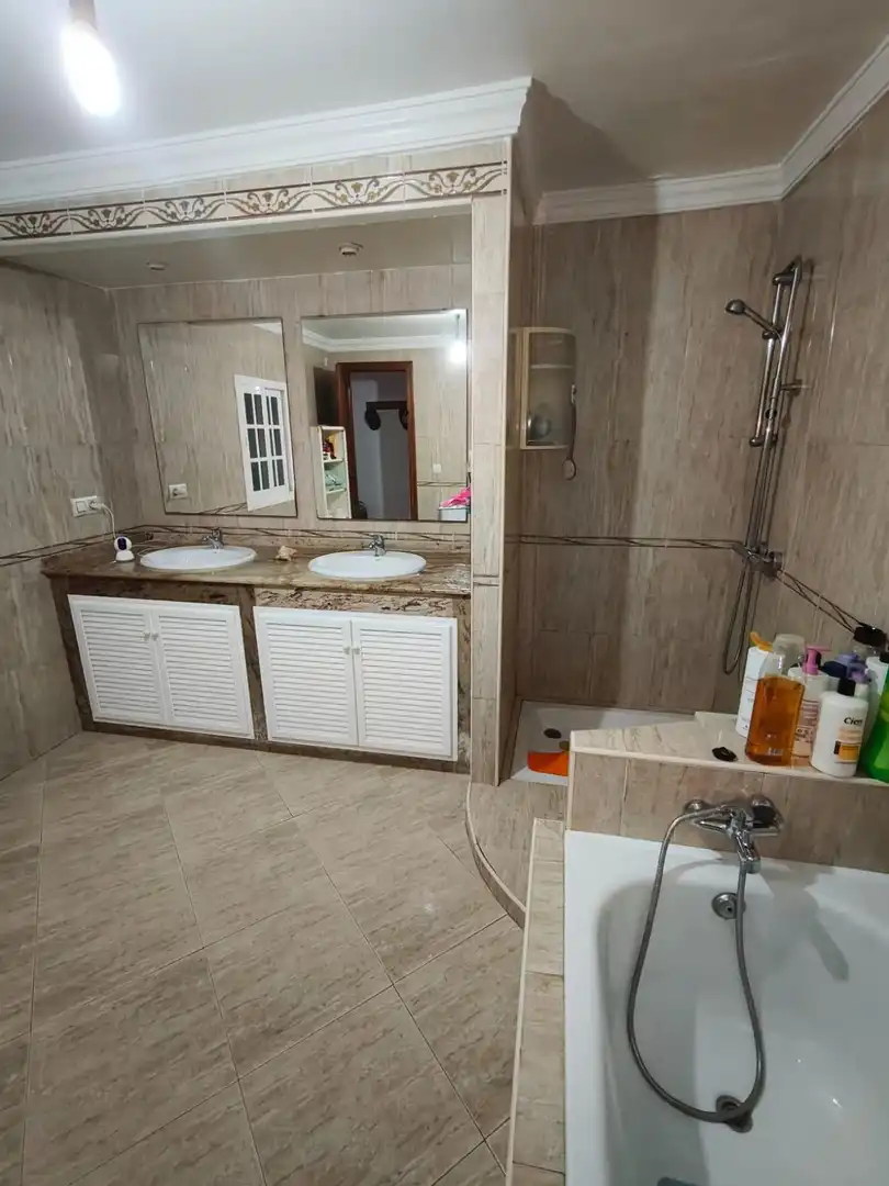 Bathroom of Houses for sale in Chiclana de la Frontera  with Private garden and Terrace