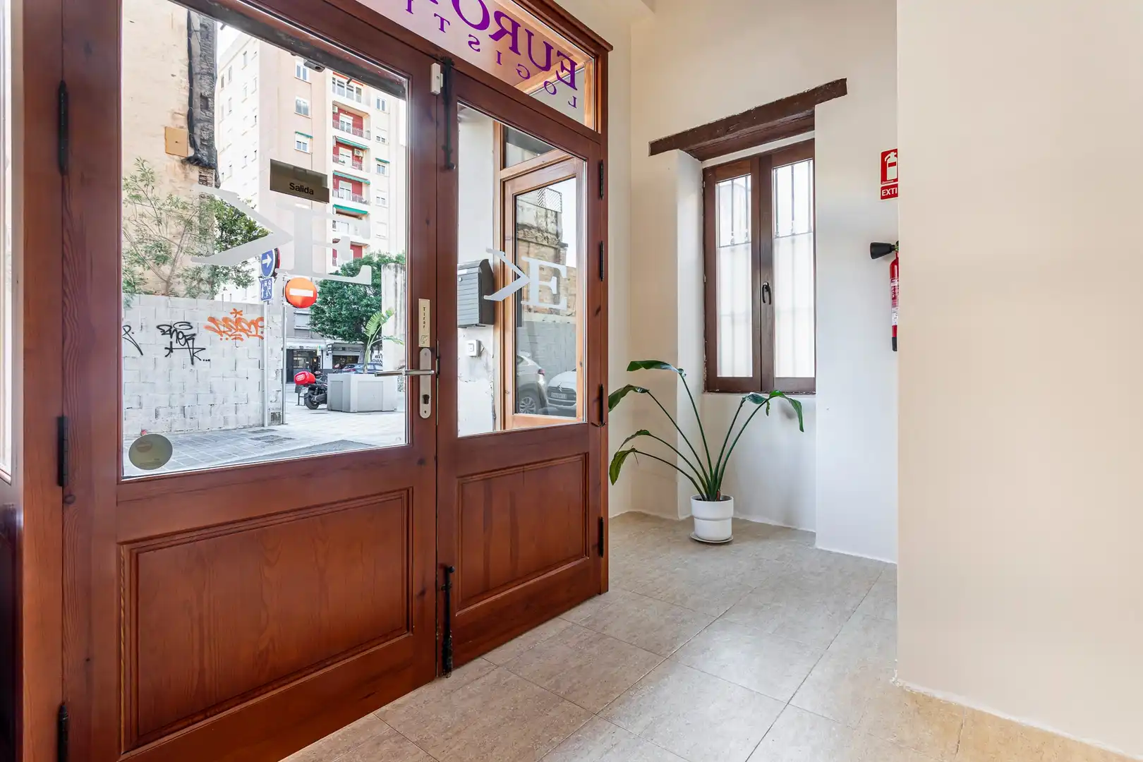 Commercial properties for sale in Valencia