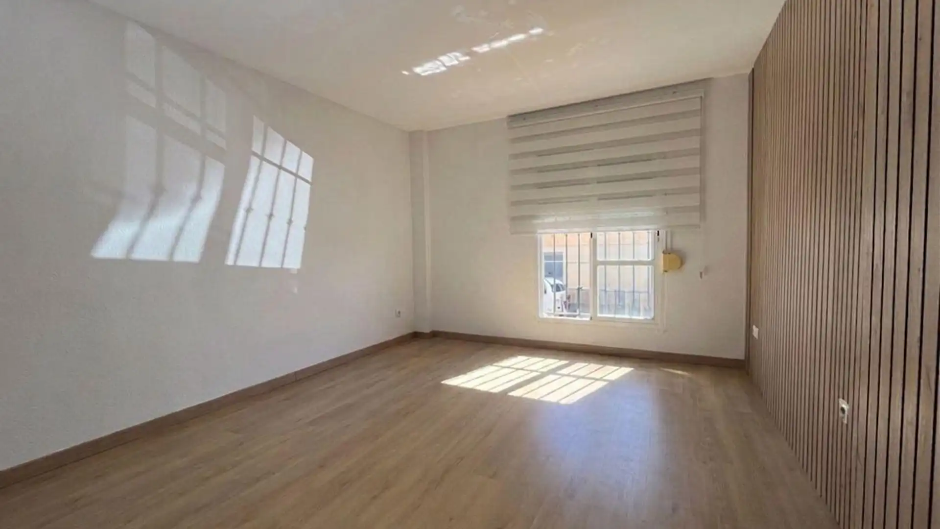 Bedroom of Flat for sale in Alhaurín de la Torre  with Terrace and Furnished