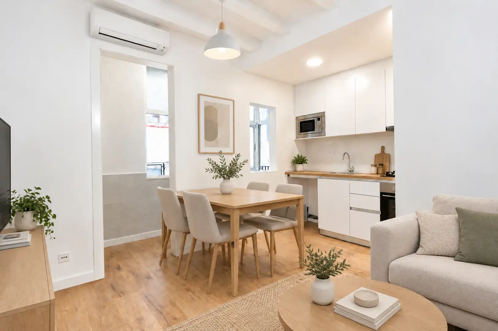 Flat for sale in Plaça del Mercadal, imagen 2