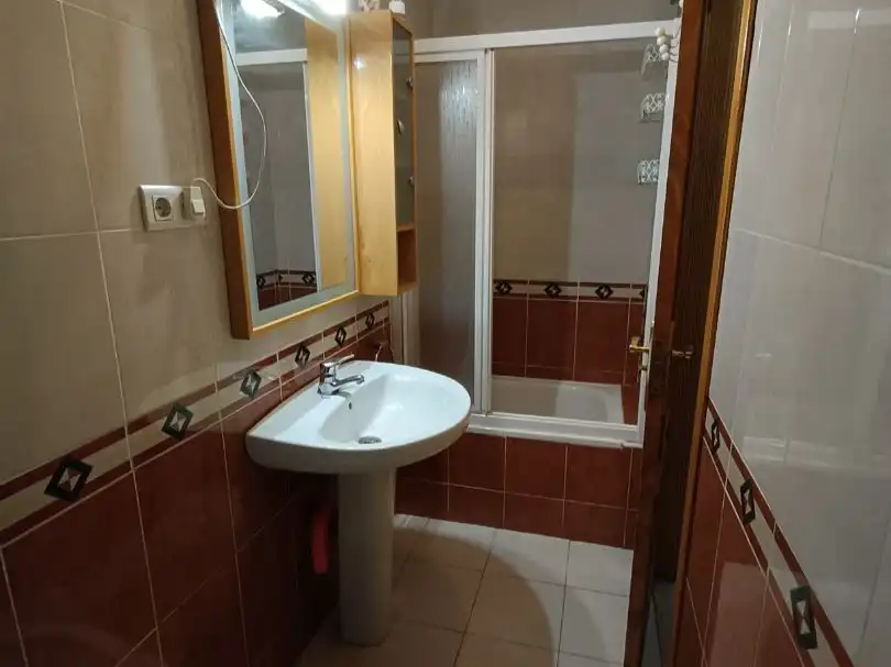 Wohnung zur Miete in Calle Luchana, 2, La Trinidad