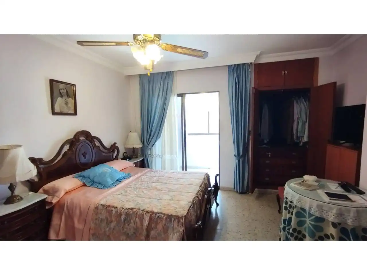 Habitación de Dúplex en venta en Huelva con Terraza y Amueblado