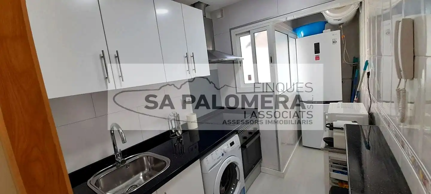 Kitchen of Flat for sale in Blanes  with Air Conditioner, Parquet flooring and Balcony
