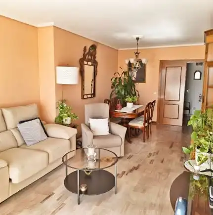 Flat with terrace for sale in Ciudad Lineal, imagen 3