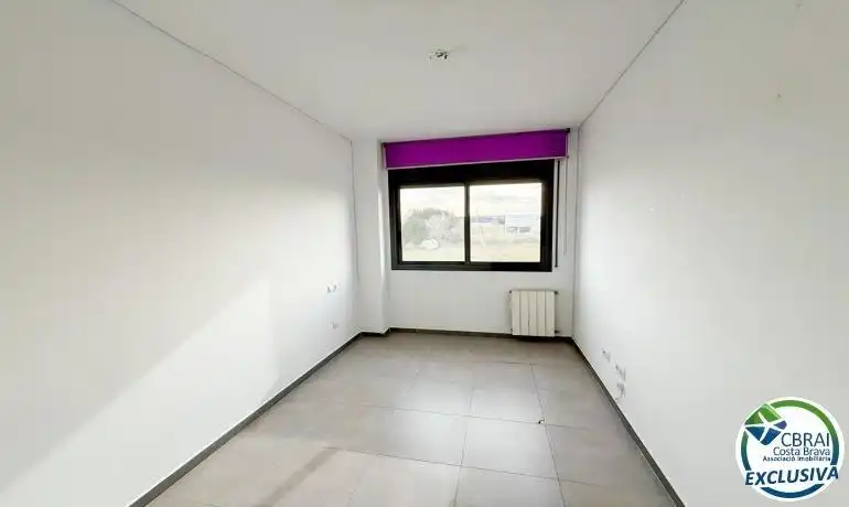 Apartamento en venta en Figueres con Aire acondicionado, Jardín privado y Terraza