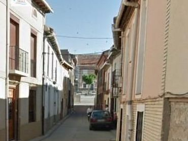 Casa en venda a Calle PLATERIA
