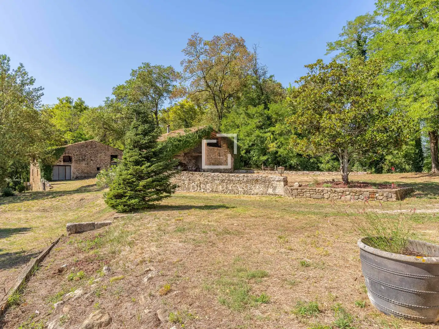 Casa rústica amb terrassa en venda a Banyoles, imagen 46