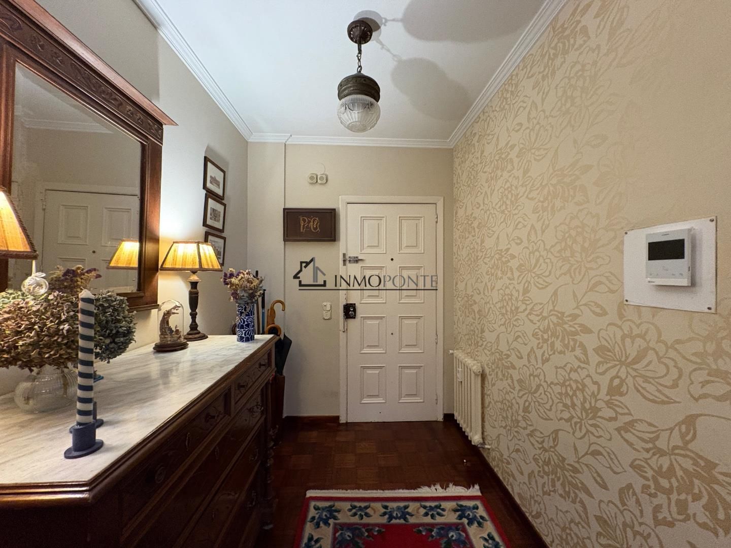 Flat for sale in Pontevedra Capital 