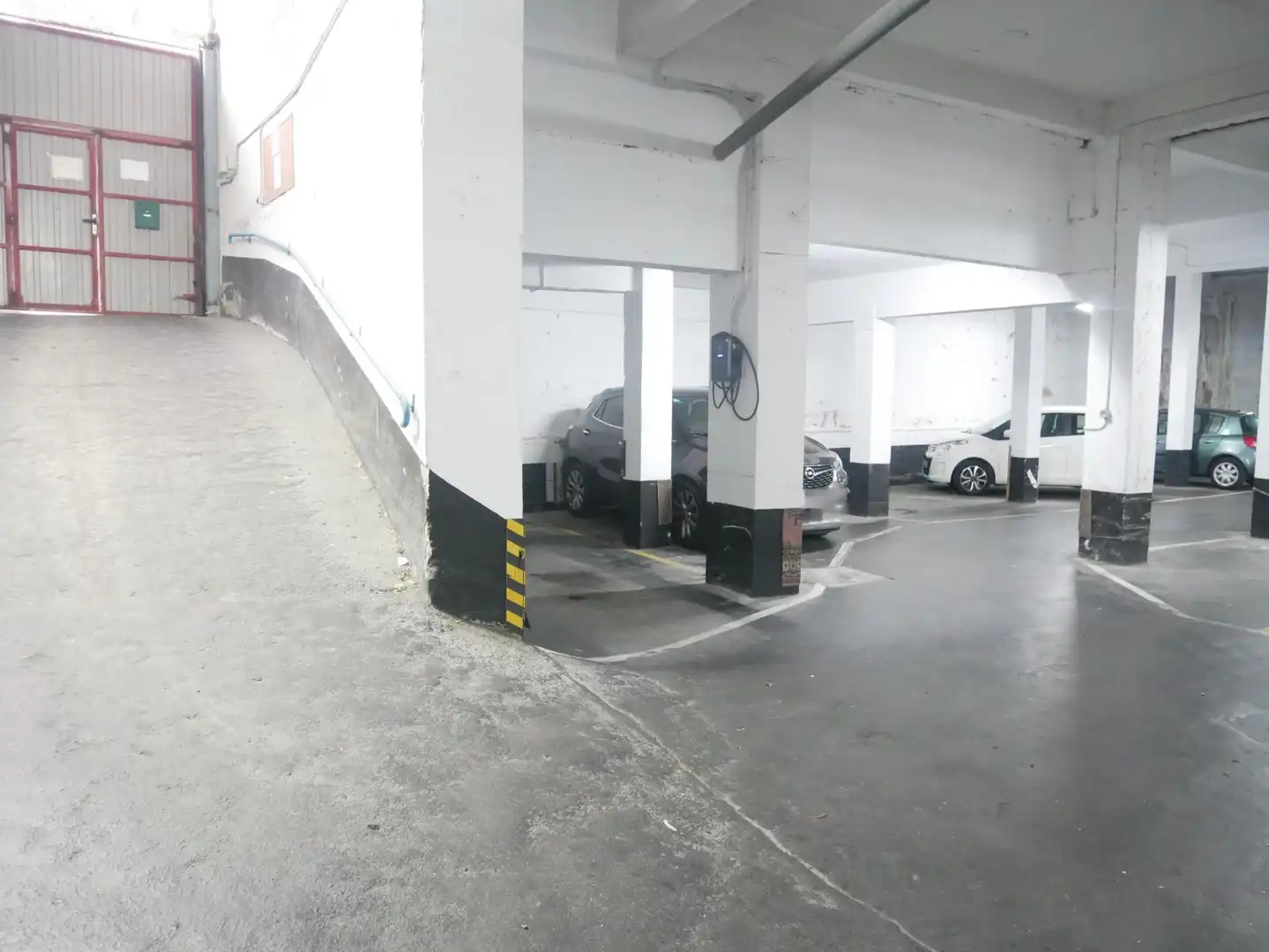Parking of Garage for sale in Basauri 