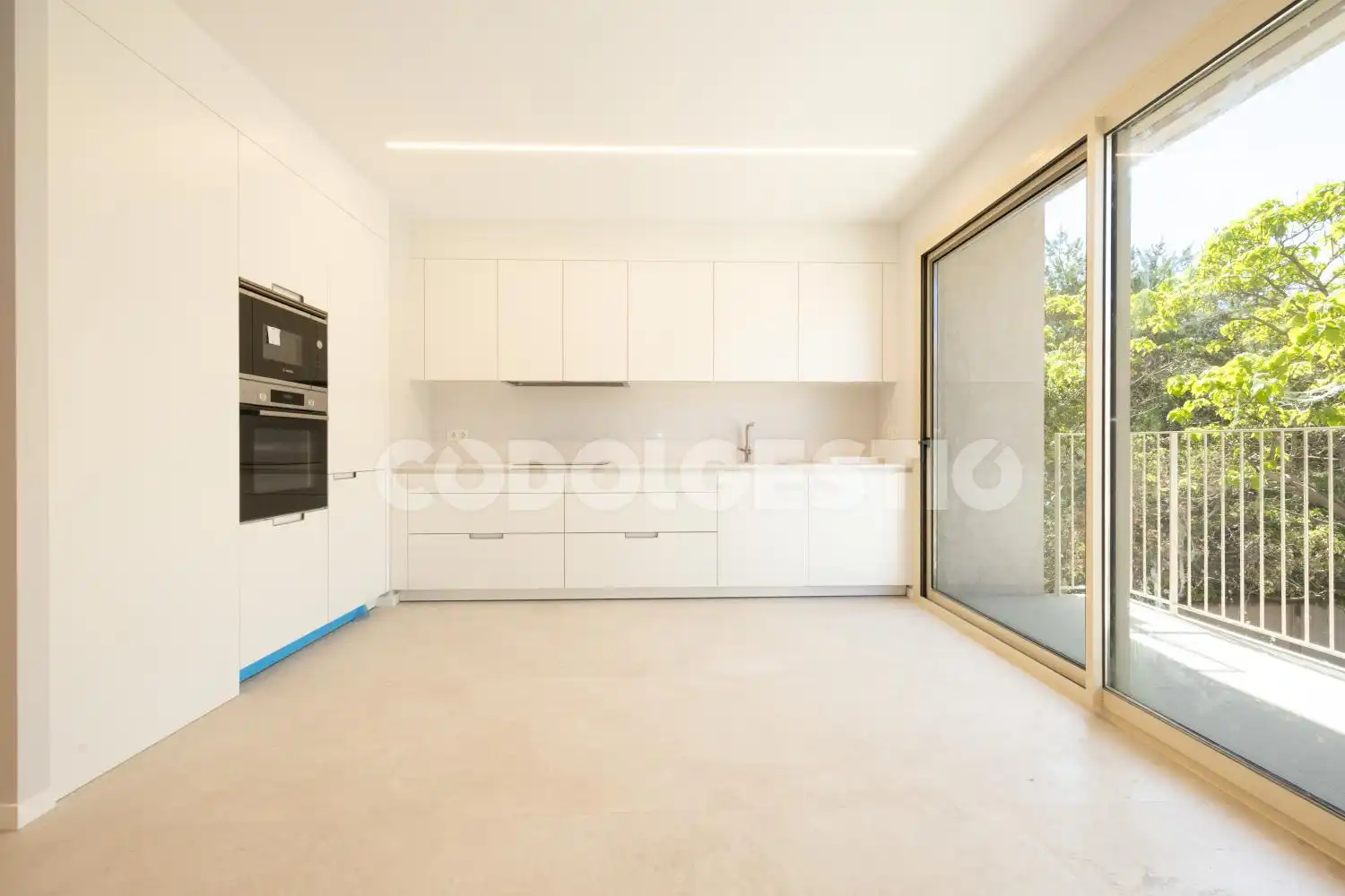 Kitchen of Flat for sale in Vic  with Terrace