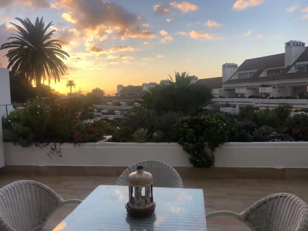 Außenansicht von Dachboden zur Miete in Puerto de la Cruz mit Klimaanlage, Privatgarten und Terrasse