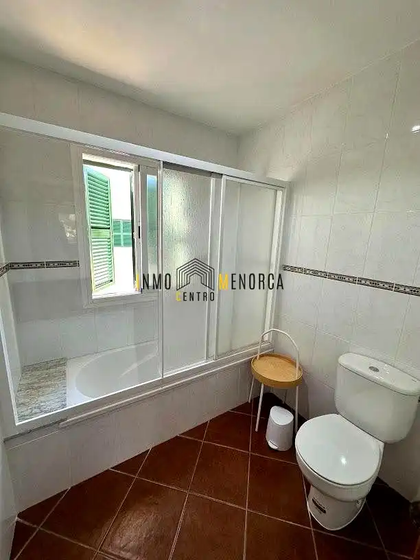 Dormitori de Casa o xalet en venda en Es Mercadal amb Aire condicionat, Jardí privat i Terrassa