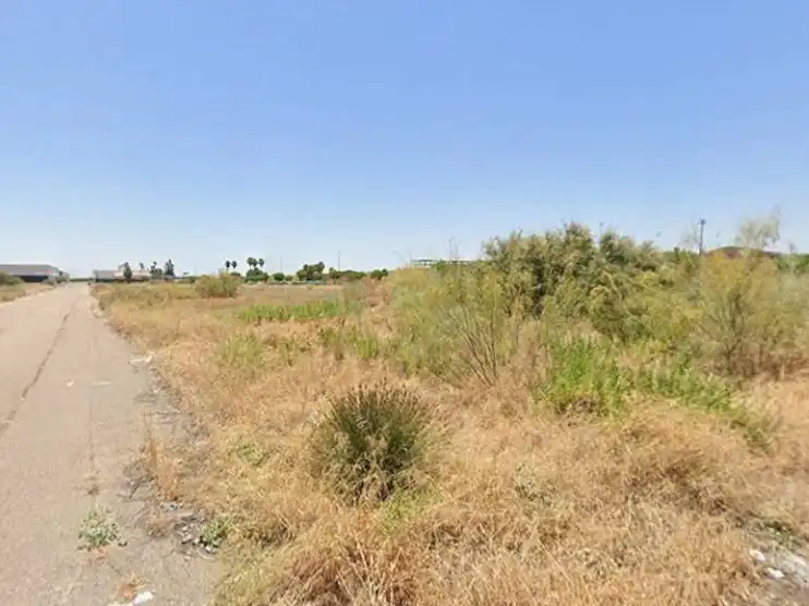 Terreny industrial en venda en Burguillos