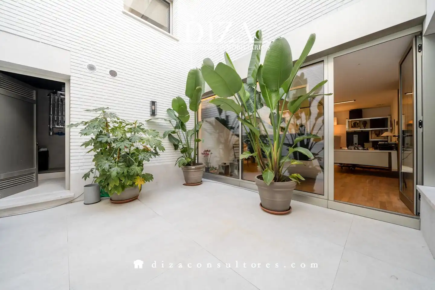 Jardín de Casa o chalet en venta en Madrid con Aire acondicionado, Calefacción y Terraza