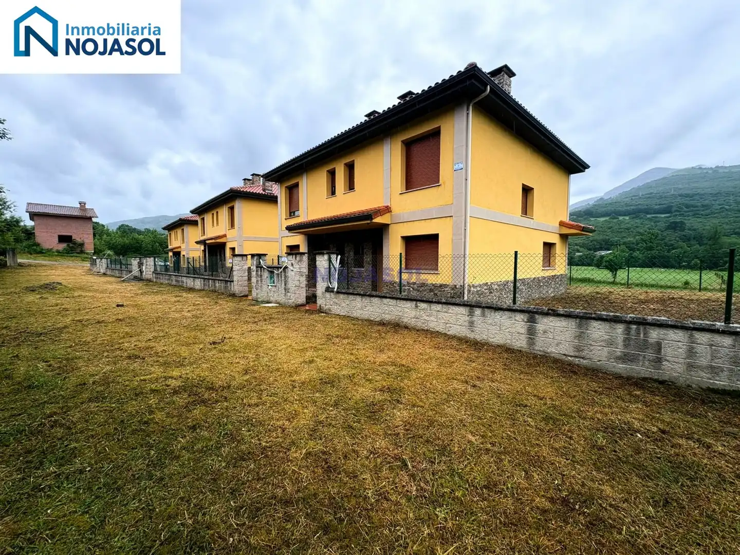 Casa adosada en venta en CA-261, Ruesga