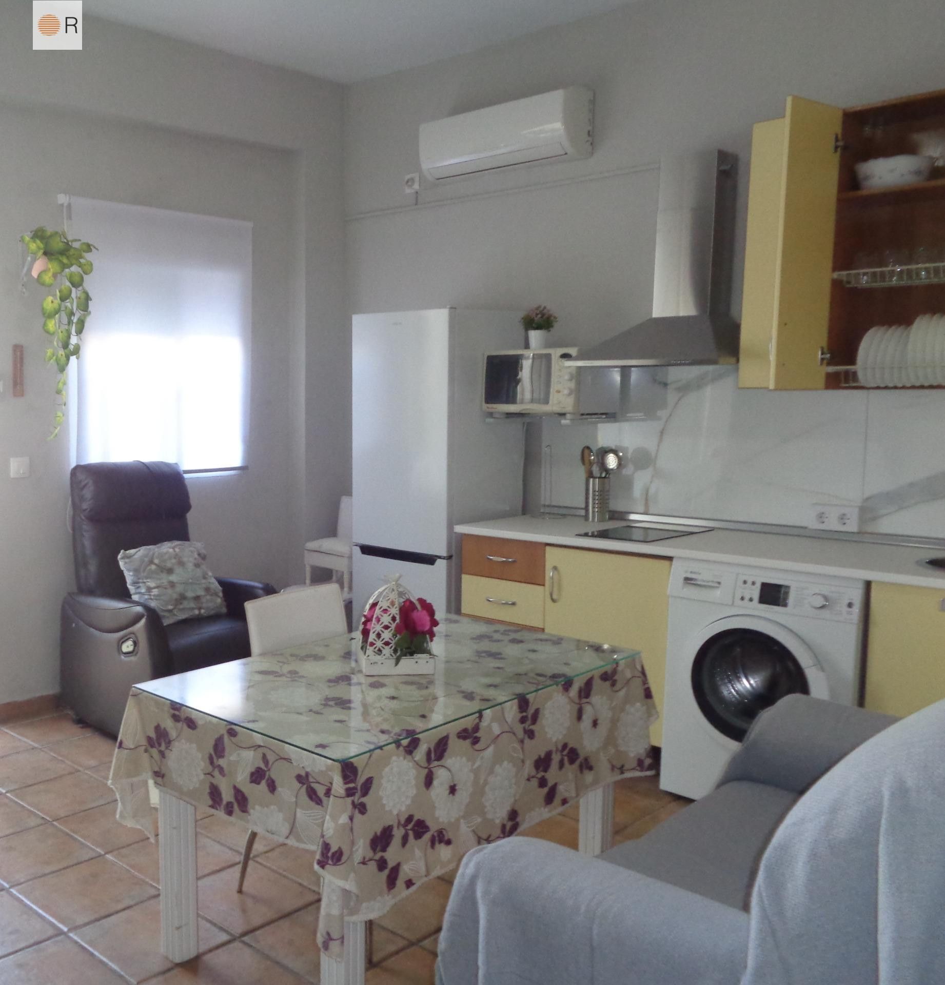 Cuina de Casa o xalet de lloguer en  Córdoba Capital amb Aire condicionat, Calefacció i Jardí privat