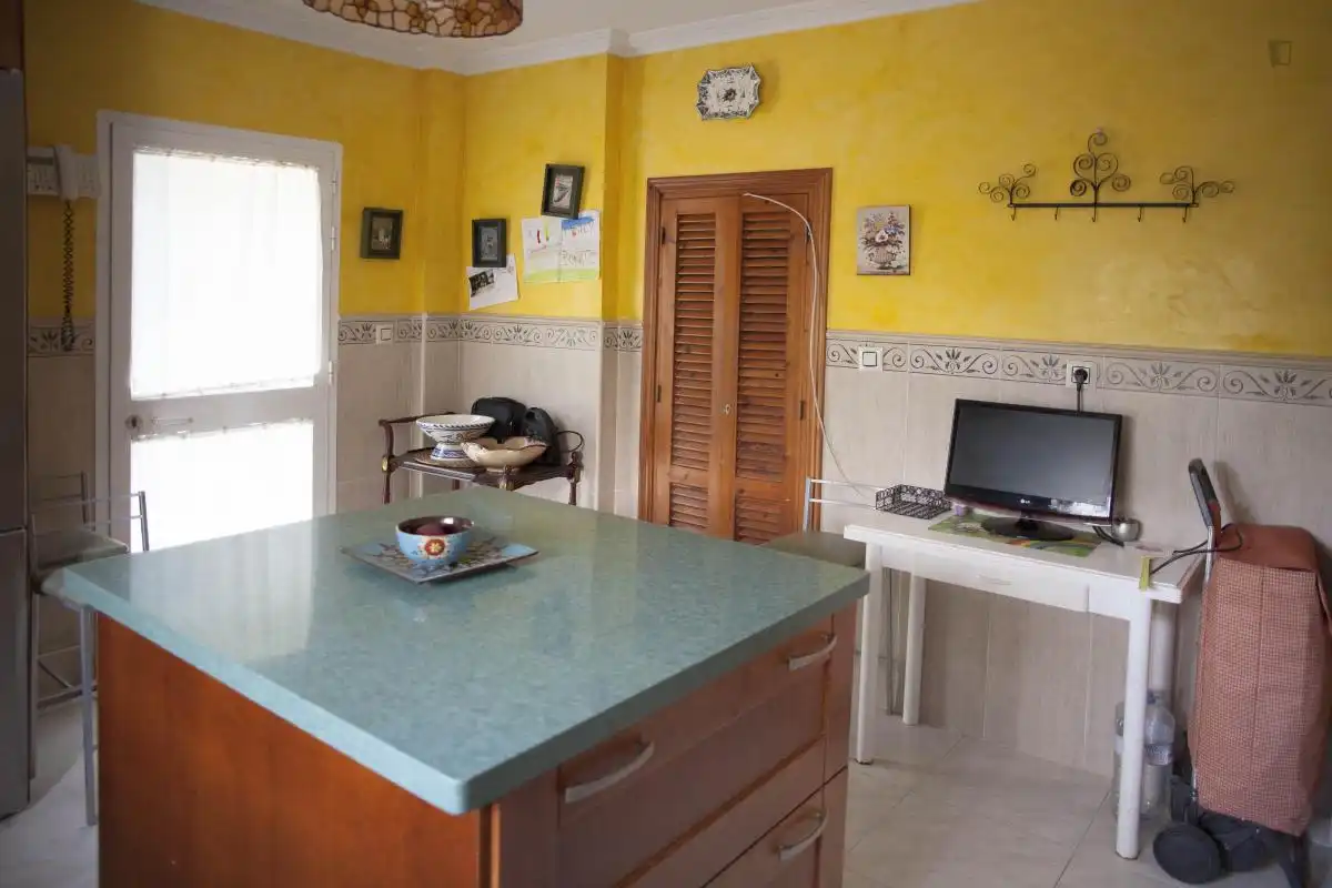 Room in Sanlúcar la Mayor