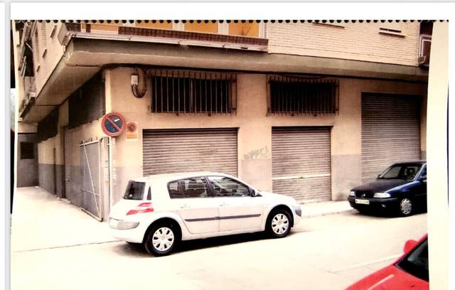 Local comercial en Venta en Calle José Javier en Santa María de Gracia