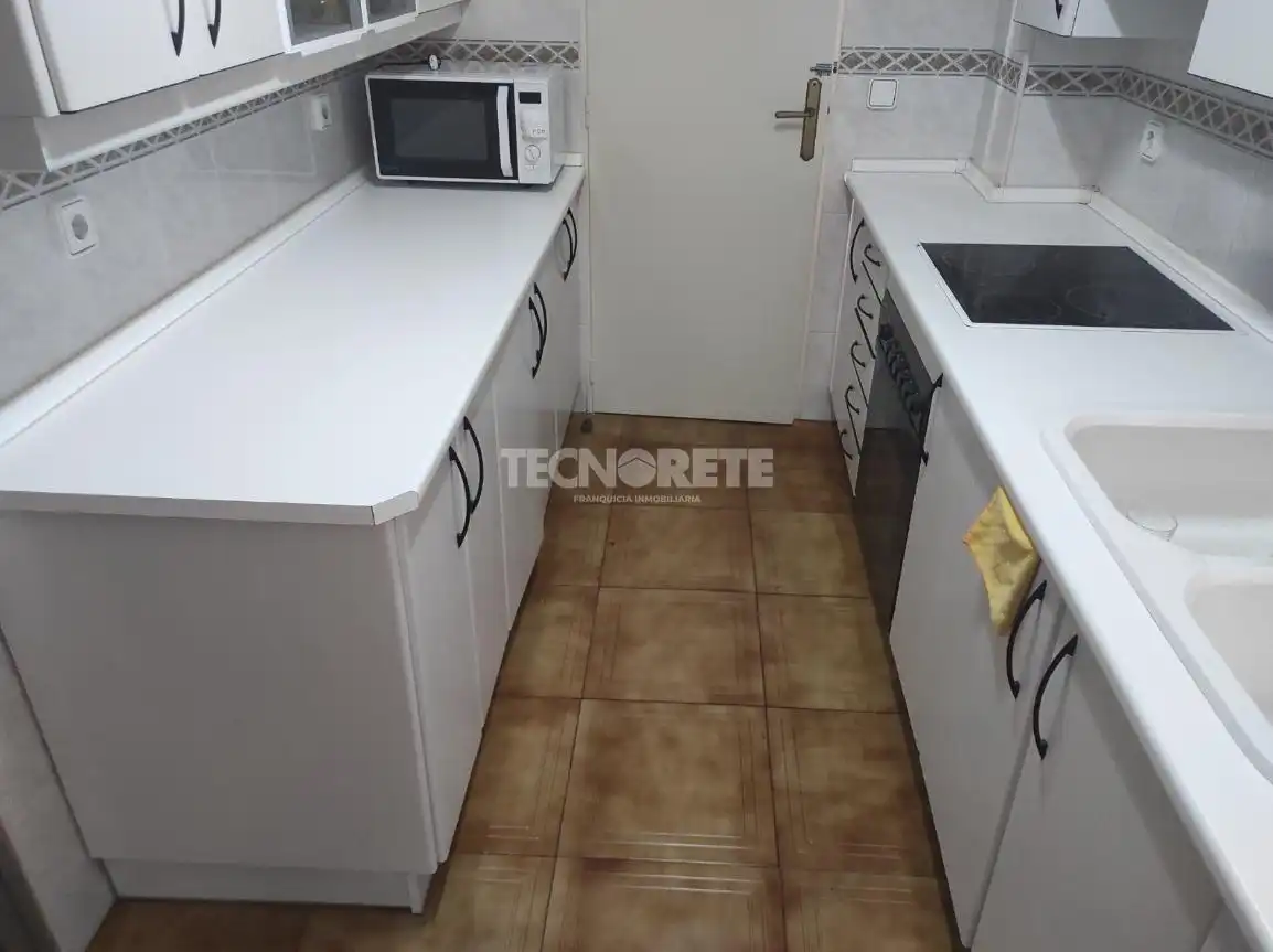 Cocina de Piso en venta en Guadalajara con Terraza y Trastero