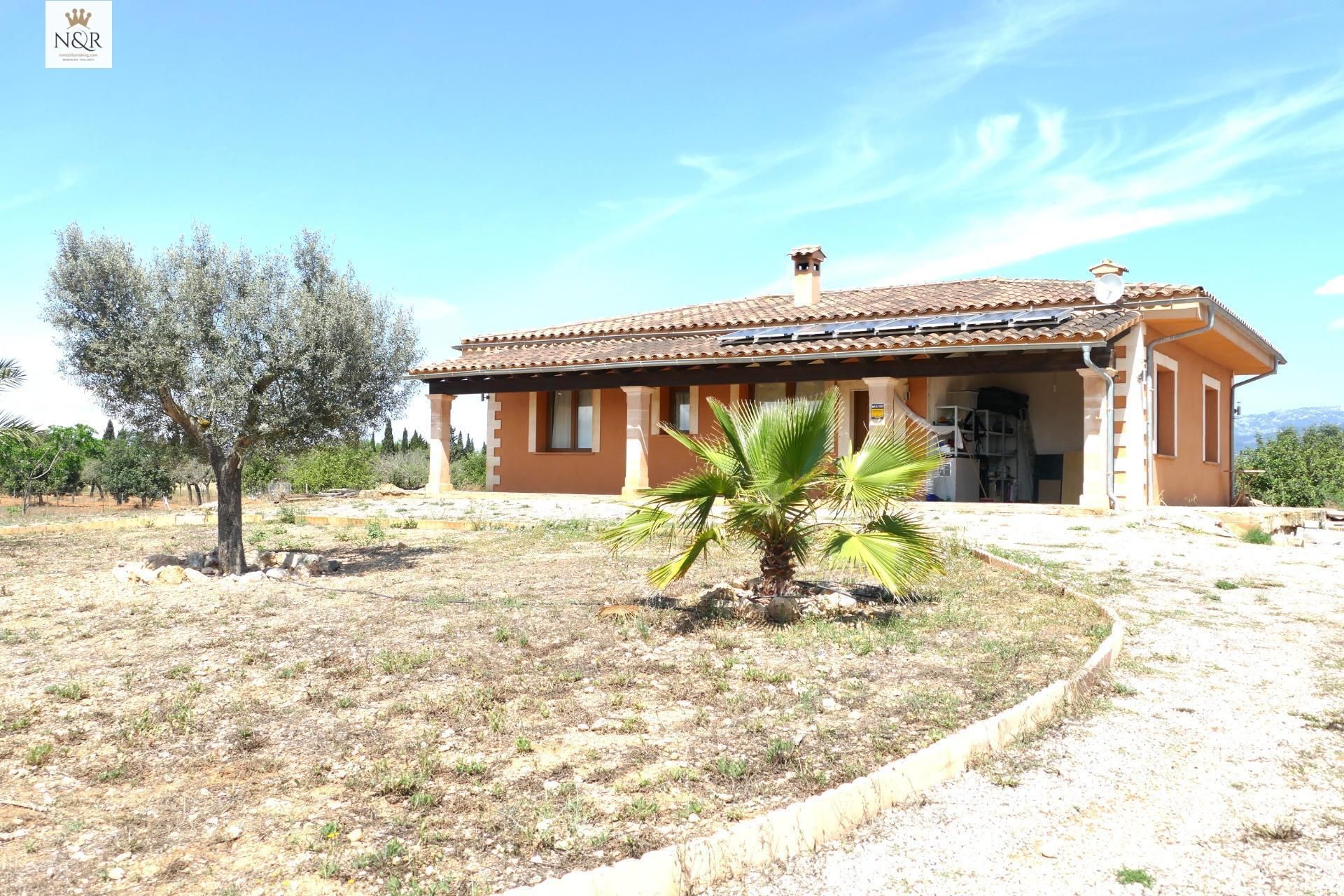 Vista exterior de Finca rústica en venda en Sencelles amb Calefacció