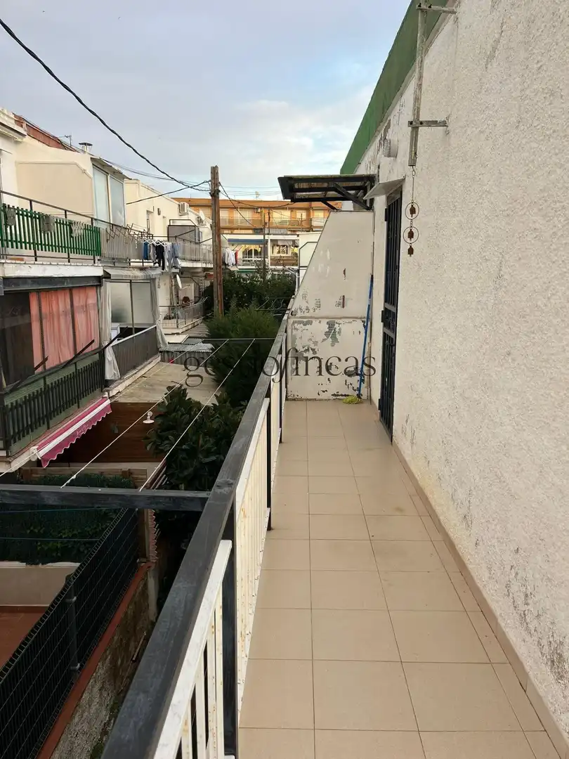 Apartments for rent in Avenida ENRIC GRANADOS, Regueral - Prat d'en Forés