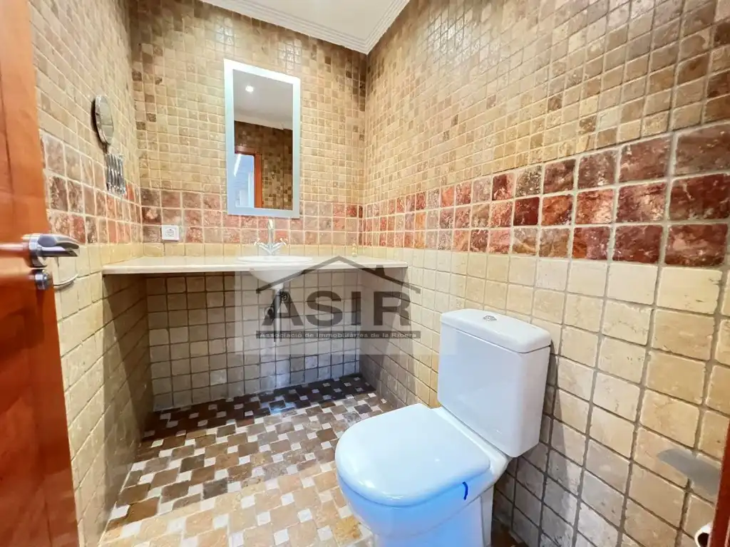 Bany de Casa o xalet en venda en Carcaixent amb Aire condicionat, Terrassa i Piscina