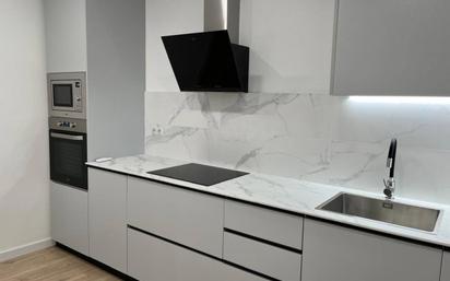 Kitchen of Flat for sale in  Barcelona Capital  with Parquet flooring