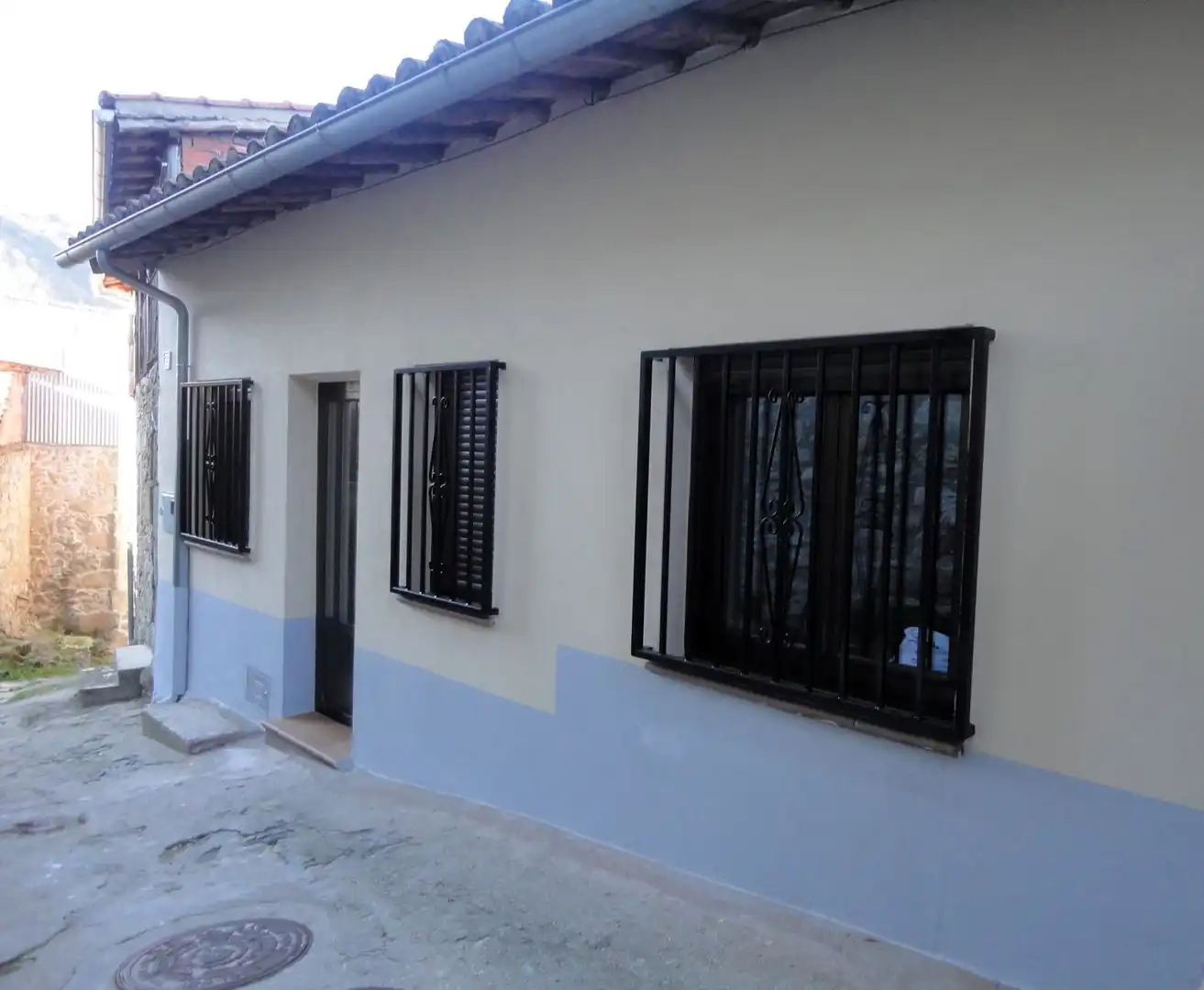 Vista exterior de Casa o chalet en venta en San Esteban de la Sierra