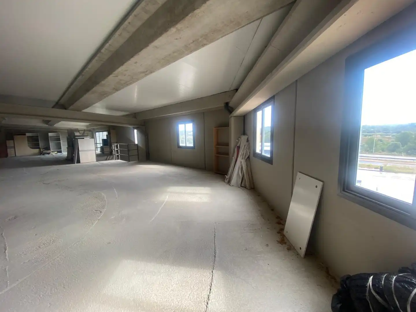 Nave industrial en venta en Bellvei