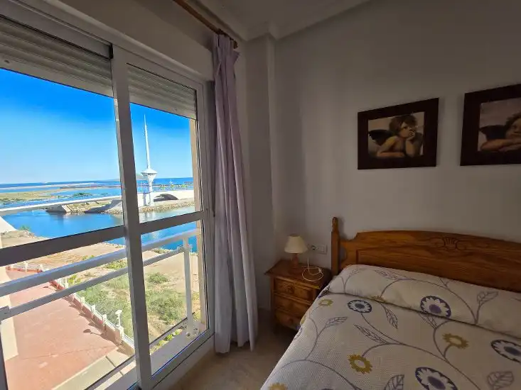 Habitación de Apartamento en venta en La Manga del Mar Menor con Terraza, Amueblado y Balcón