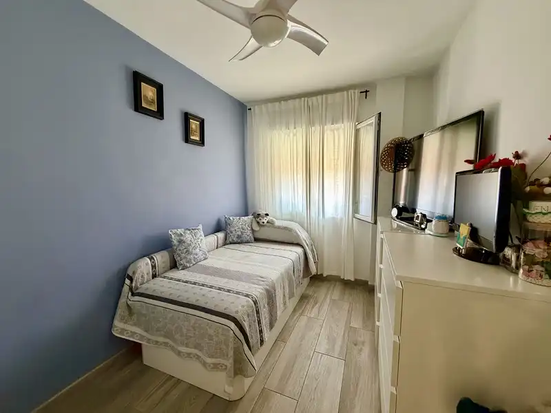 Bedroom of Flat for sale in Madrid  with Heating, Terrace and Storage room