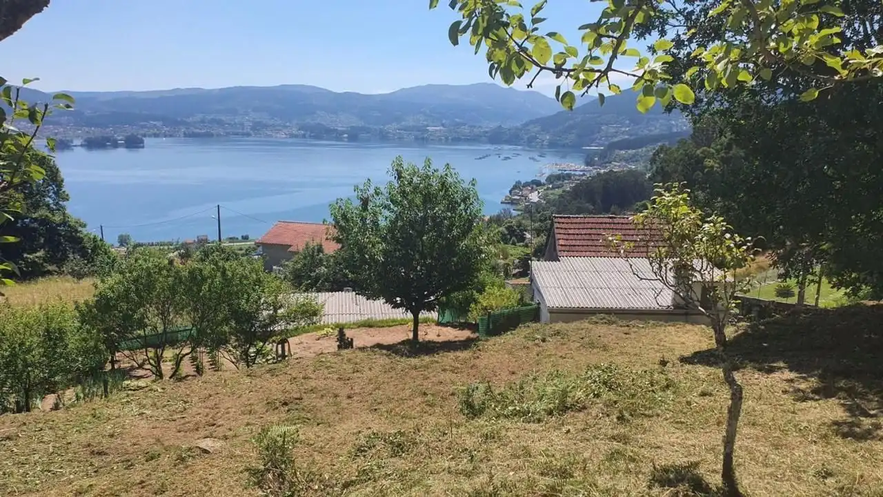 Residencial en venta en Lugar Pousada, 8, Vilaboa