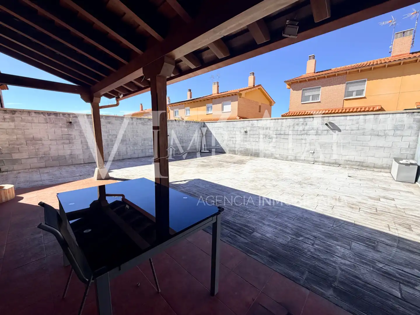 Terraza de Casa adosada en venta en Argés con Aire acondicionado, Calefacción y Amueblado