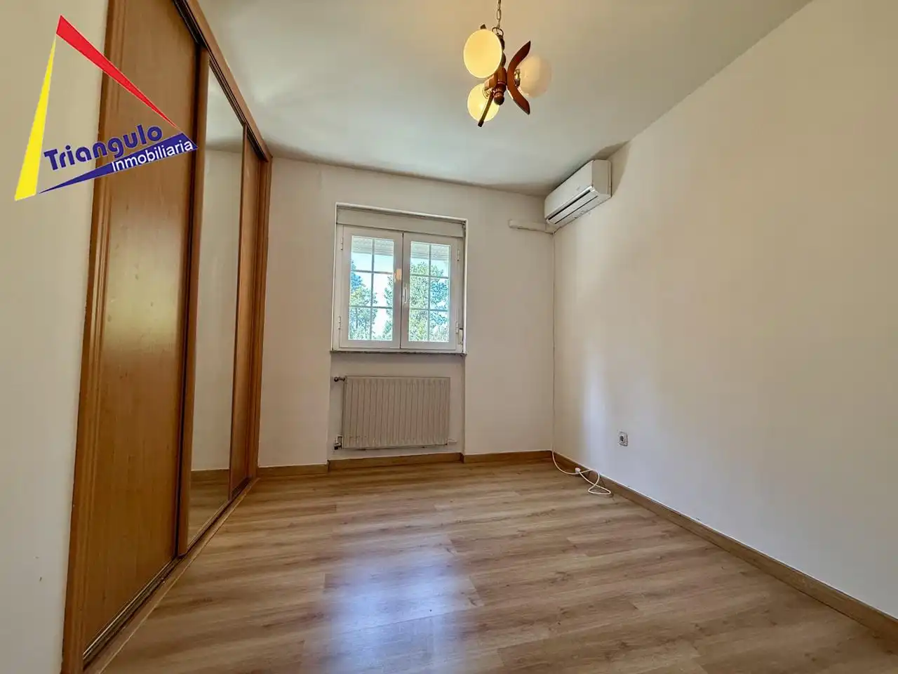 Habitación de Casa o chalet en venta en Marugán con Aire acondicionado, Calefacción y Jardín privado