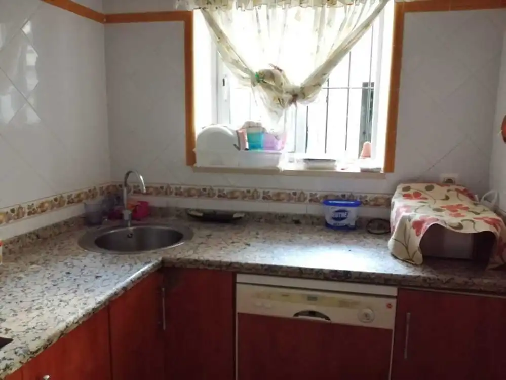 Cocina de Casa o chalet en venta en Lora del Río con Aire acondicionado, Calefacción y Terraza