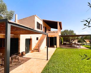 Vista exterior de Finca rústica en venda en Ses Salines amb Terrassa i Piscina