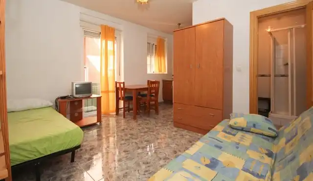 Estudio de alquiler en Centro - Sagrario