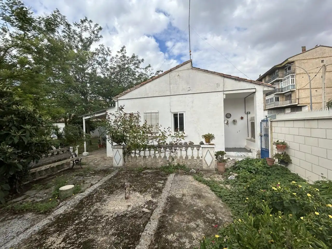 Vista exterior de Casa o xalet en venda en Cascante amb Calefacció, Jardí privat i Traster