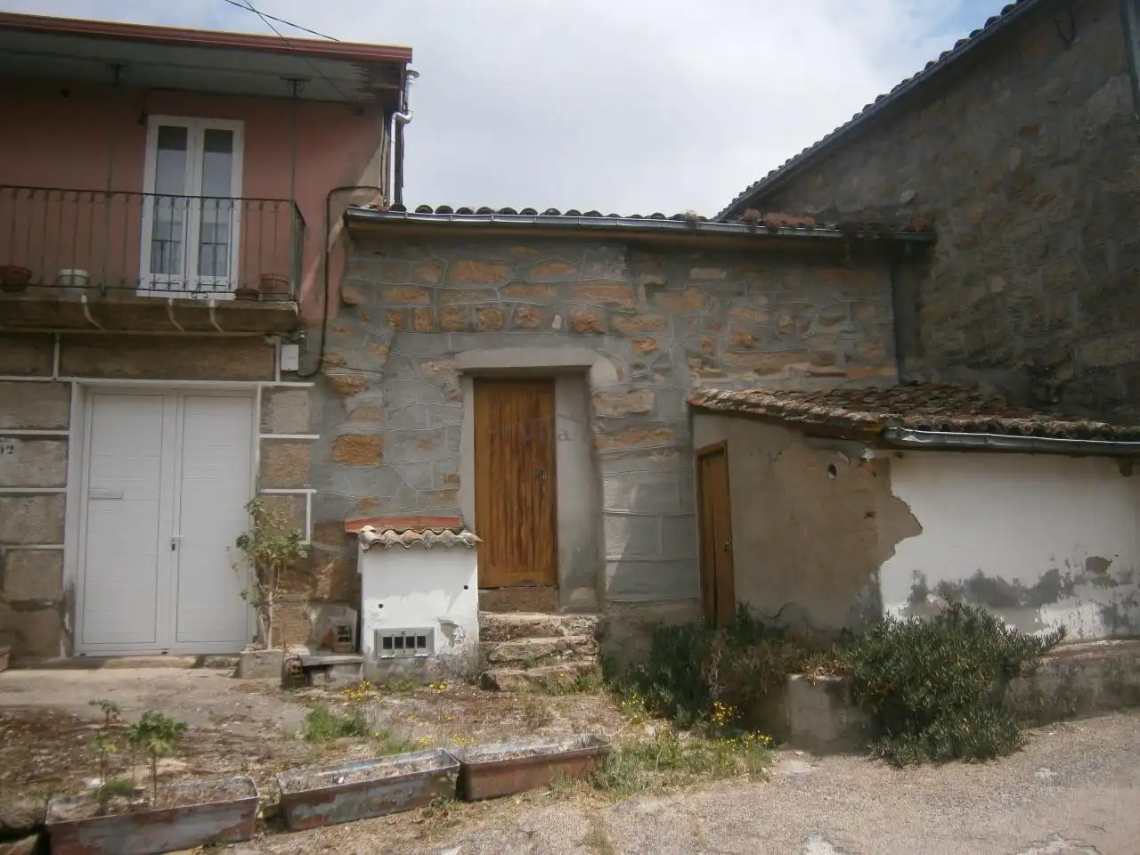 Vista exterior de Casa o xalet en venda en Ourense Capital  amb Calefacció, Jardí privat i Terrassa