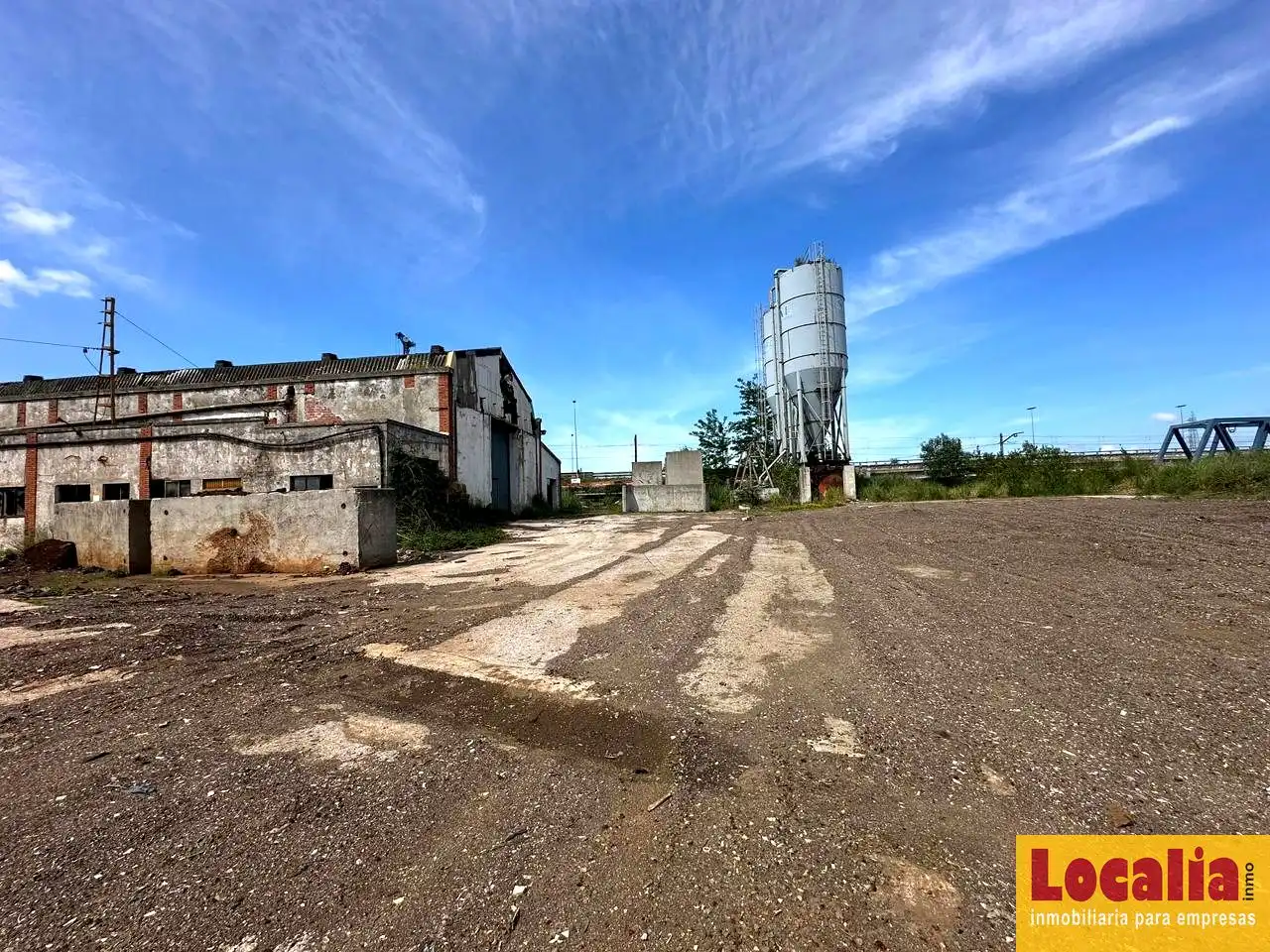 Industrial buildings for rent in N-635, El Astillero