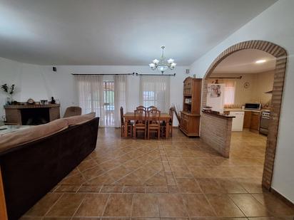 Dining room of House or chalet for sale in Carmona  with Air Conditioner and Storage room