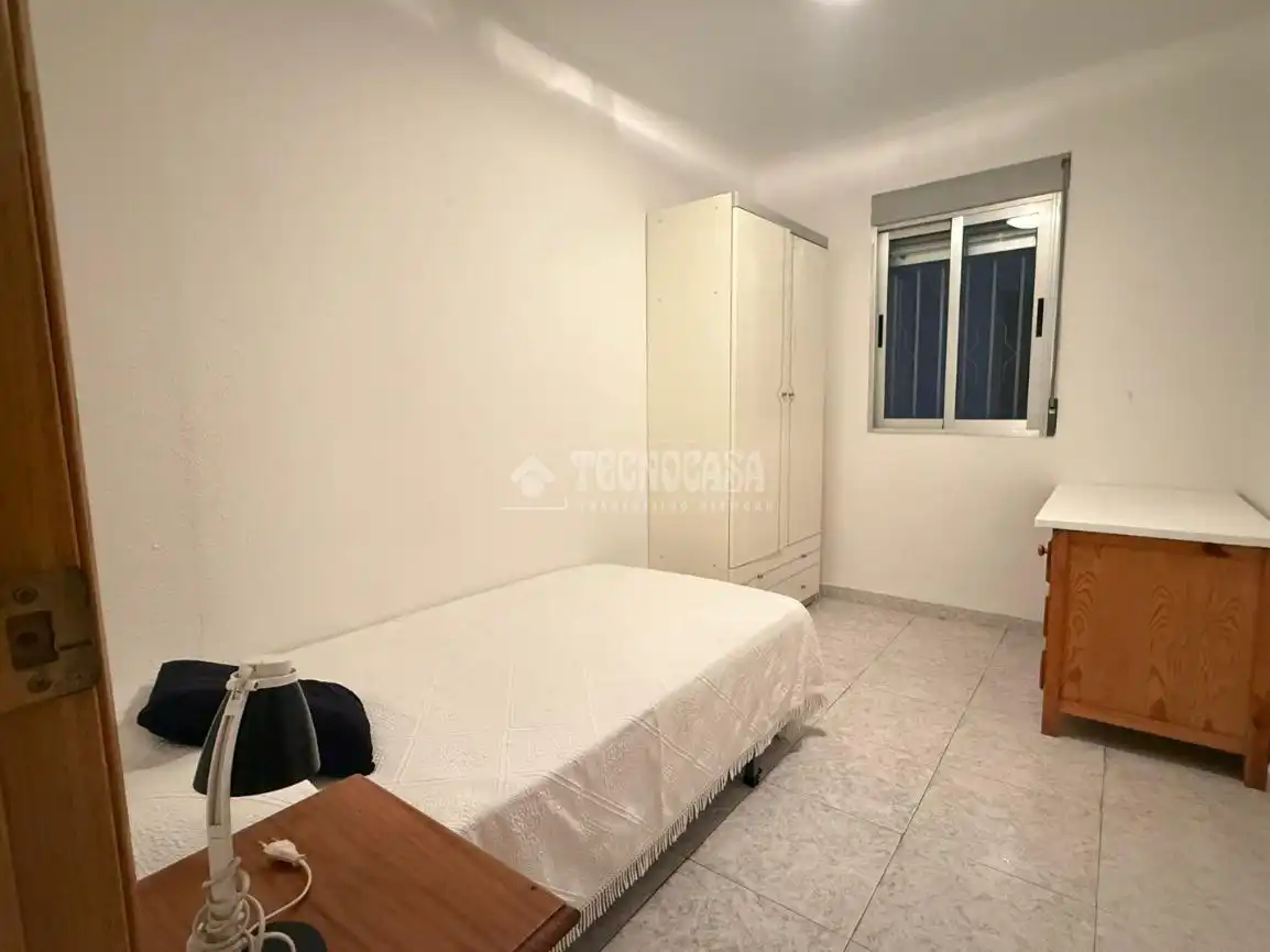 Habitación de Piso en venta en Valencia con Aire acondicionado