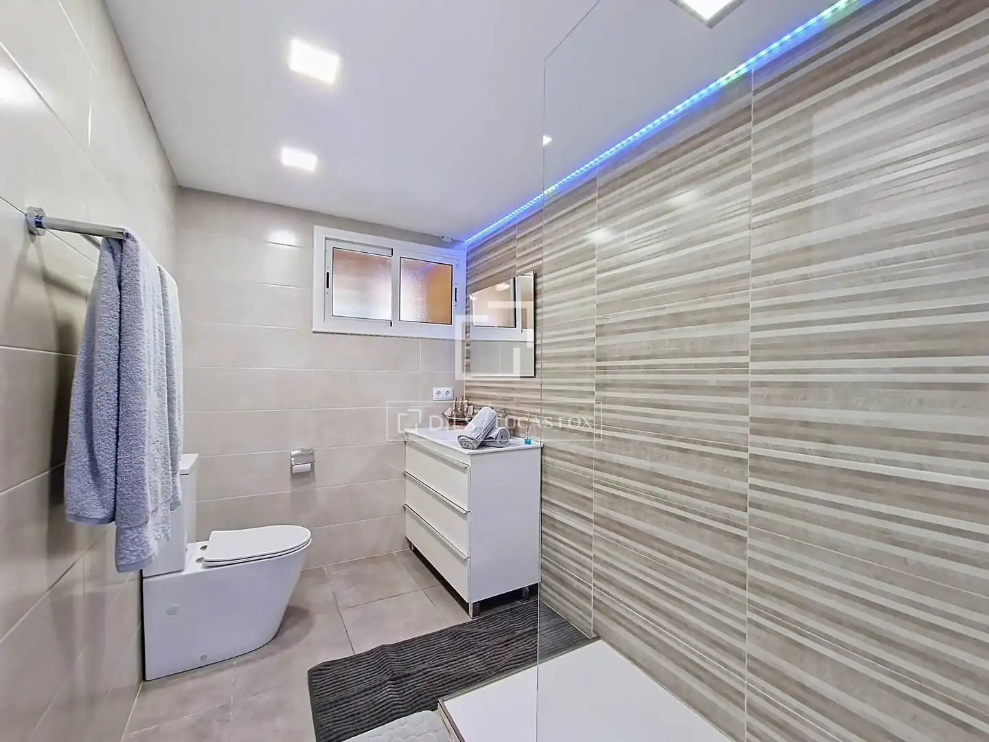 Baño de Casa o chalet en venta en Calafell con Aire acondicionado, Calefacción y Terraza